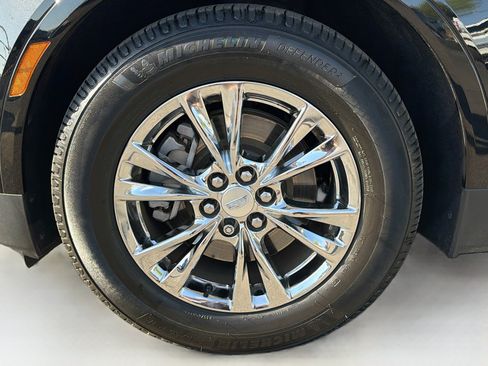 Used 2020 Cadillac XT5 Premium Luxury FWD image 33