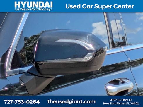 Used 2023 Hyundai Palisade SEL image 11