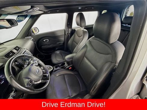Used 2015 Kia Soul ! w/ Sun & Sound Package FWD image 5