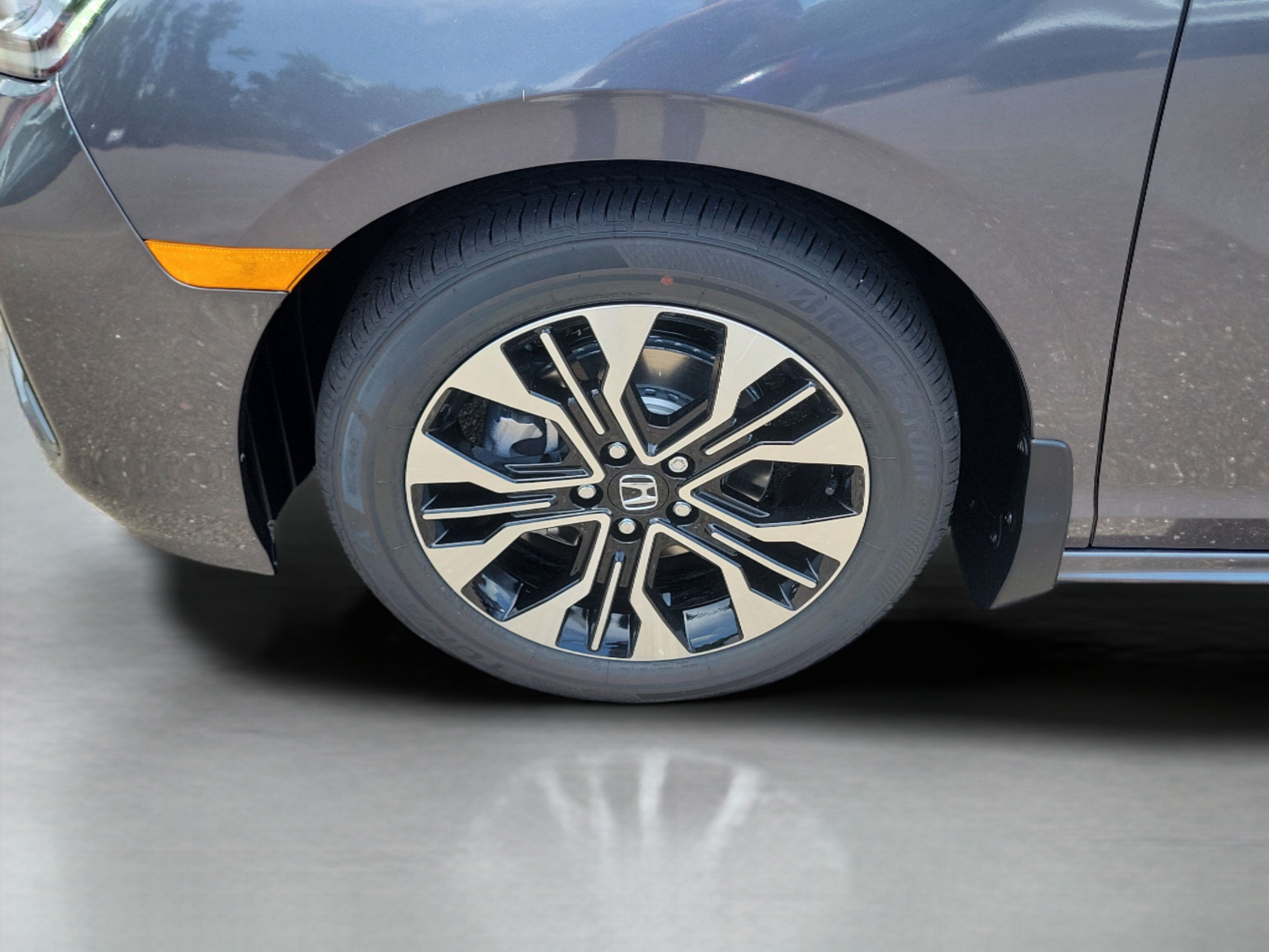 New 2026 Honda Odyssey Elite image 35