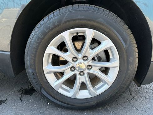 Used 2019 Chevrolet Equinox LS image 24
