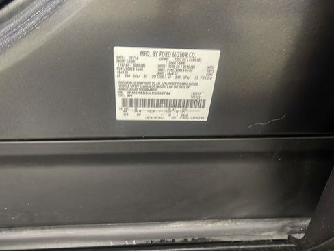 Used 2017 Ford Explorer XLT AWD/4WD image 28