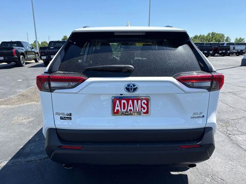 Used 2023 Toyota RAV4 XLE w/ Convenience Package AWD/4WD image 6