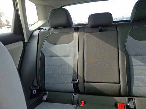 Certified 2025 Volkswagen Taos S image 14