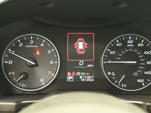 Used 2024 Subaru Outback Touring XT AWD/4WD image 12