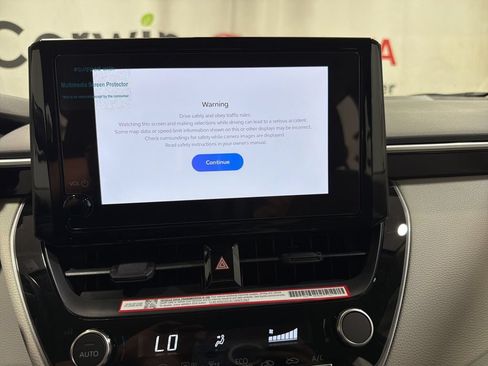 Used 2026 Toyota Corolla LE FWD image 28