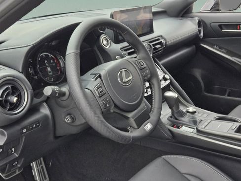 Used 2025 Lexus IS 350 F Sport RWD image 27