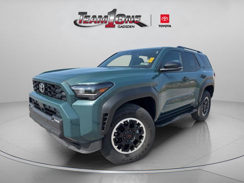 Certified 2025 Toyota 4Runner TRD Off-Road image 5