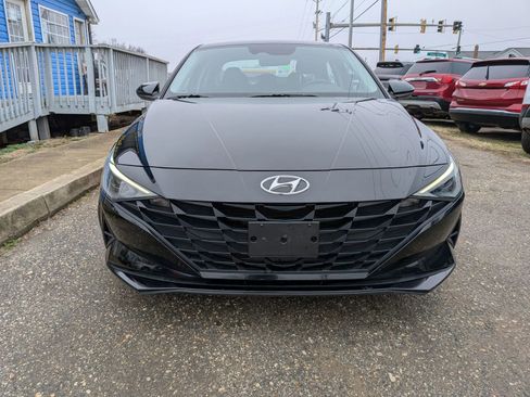 Used 2021 Hyundai Elantra SEL image 9