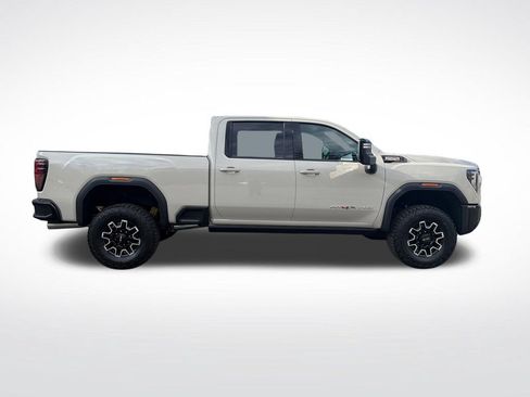 New 2026 GMC Sierra 2500 AT4X w/ Snow Plow Prep/Camper Package AWD/4WD image 6