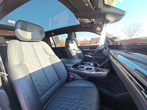 Certified 2025 Cadillac Escalade IQ Sport 1 image 28