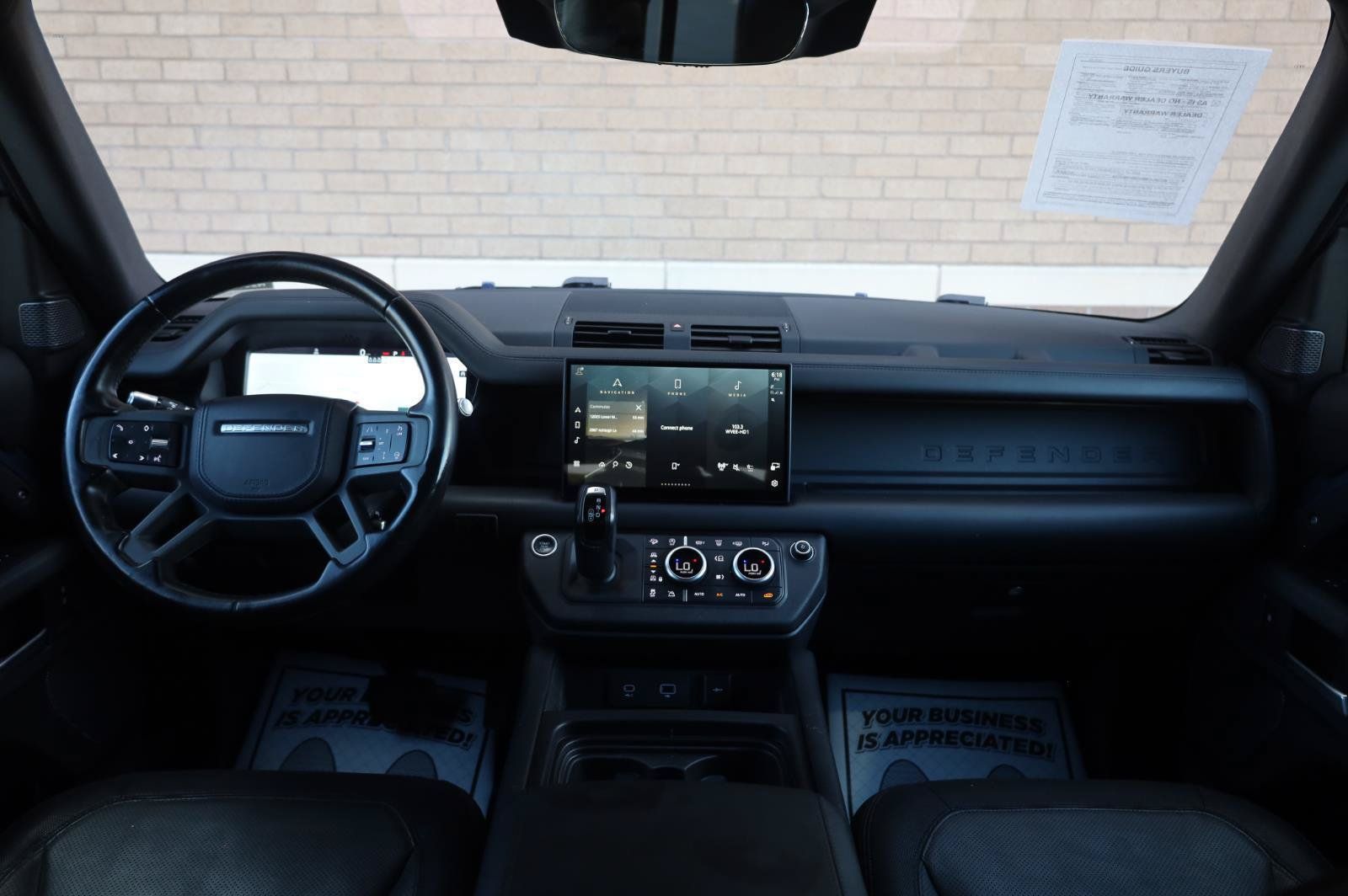 Used 2022 Land Rover Defender 110 X-Dynamic HSE AWD/4WD image 36