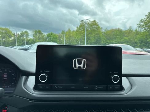 Used 2023 Honda Accord EX image 26