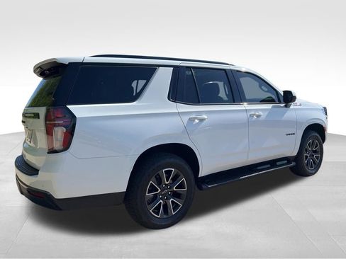 Used 2022 Chevrolet Tahoe Z71 AWD/4WD image 3