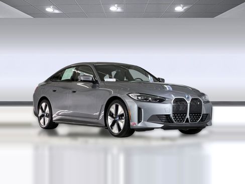 Used 2023 BMW i4 eDrive40 w/ Premium Package RWD image 7
