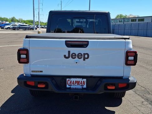 Used 2021 Jeep Gladiator Mojave AWD/4WD image 5