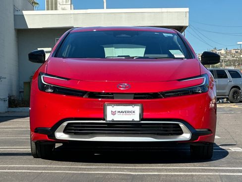 New 2026 Toyota Prius Plug-In Hybrid image 7