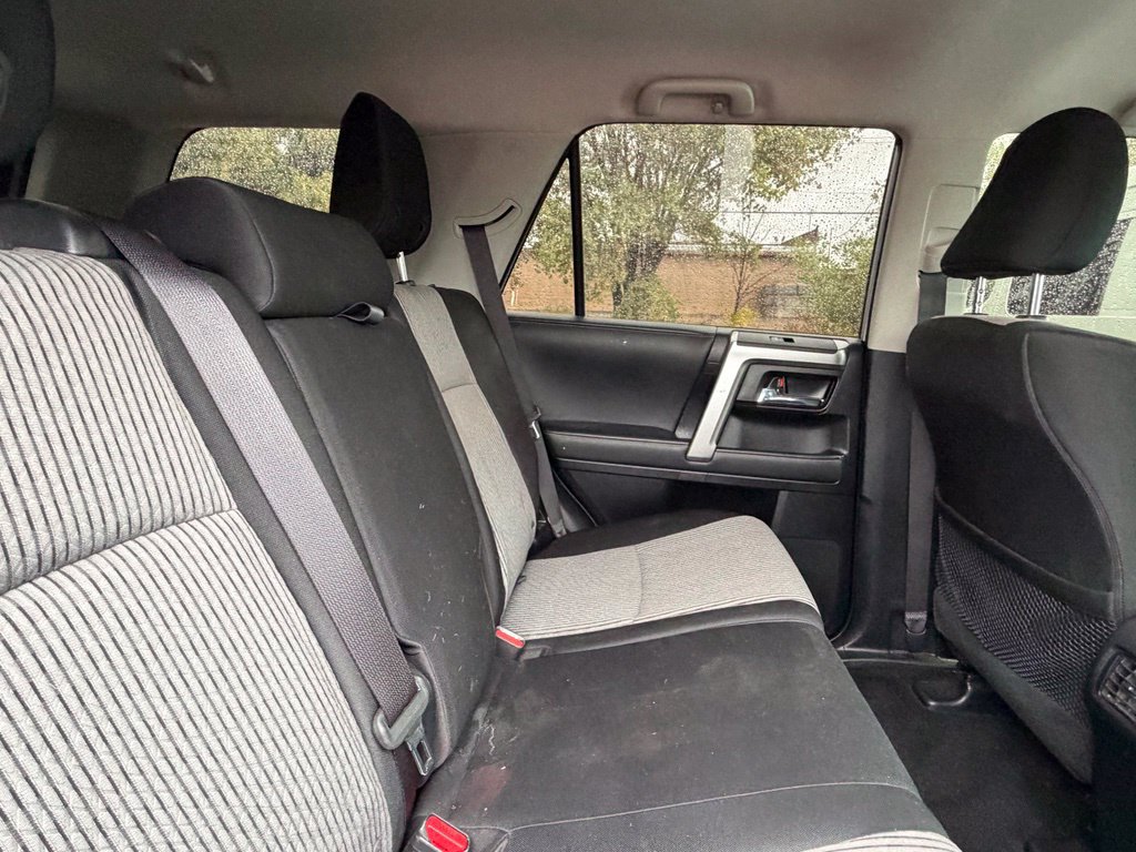 Used 2020 Toyota 4Runner SR5 AWD/4WD image 16