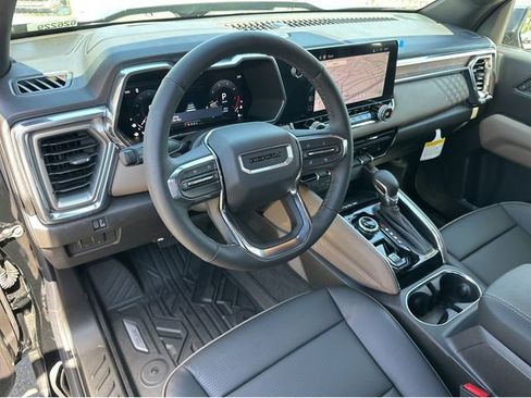 New 2026 GMC Canyon Denali AWD/4WD image 6