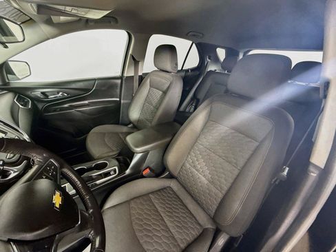 Used 2018 Chevrolet Equinox LT AWD/4WD image 5