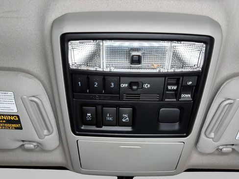 Used 2014 Toyota 4Runner SR5 Premium AWD/4WD image 17
