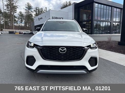Used 2025 MAZDA CX-70 Plug-In Hybrid w/ Premium Plus AWD/4WD image 2