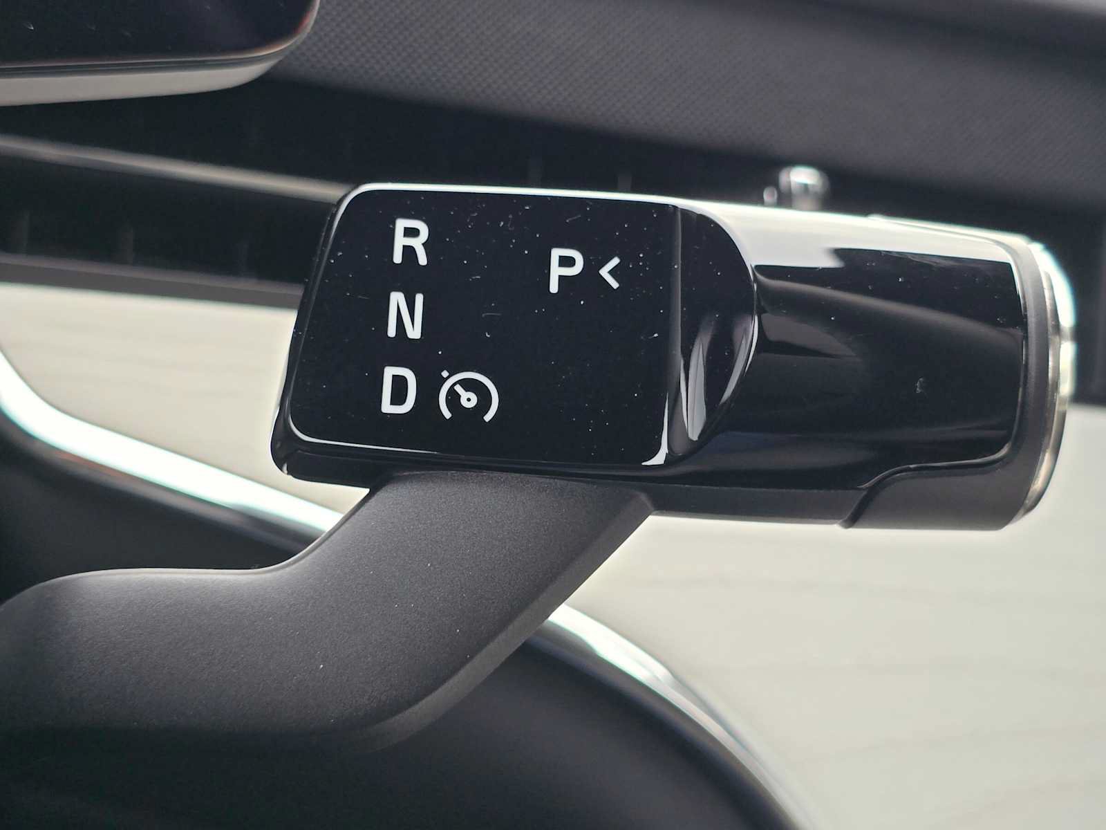Certified 2025 Volvo EX90 Ultra AWD/4WD image 33
