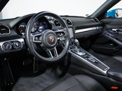 Used 2018 Porsche 718 Boxster S image 42