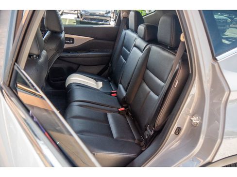Used 2024 Nissan Murano SV w/ SV Midnight Edition Package AWD/4WD image 18