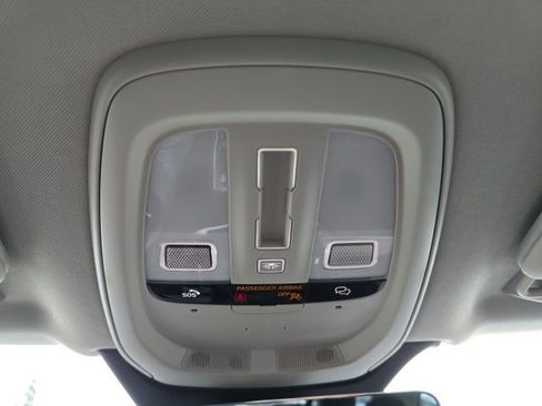 New 2026 Volvo XC90 B6 Plus w/ Protection Package Premier image 36