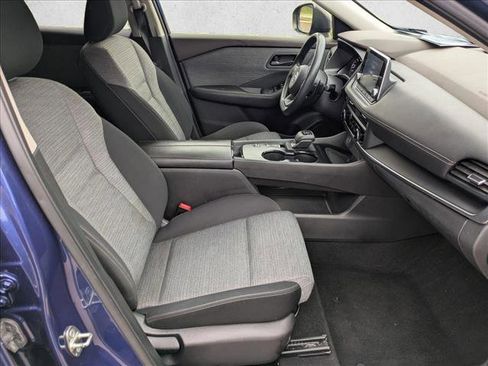 Used 2021 Nissan Rogue S FWD image 19