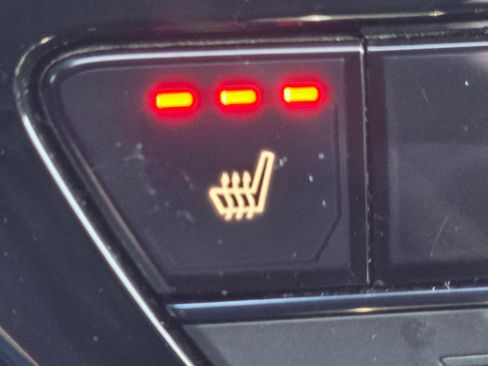 Used 2024 Honda Accord Sport image 17