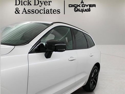 New 2026 Volvo XC90 B5 Ultra w/ Protection Package Premier image 70