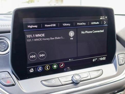 Certified 2025 Chevrolet Blazer LT FWD image 3