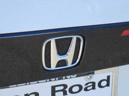 Used 2025 Honda Accord Sport image 28