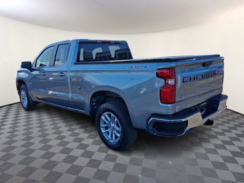 Used 2023 Chevrolet Silverado 1500 LT image 4