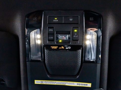 Used 2025 Lexus GX 550 image 29