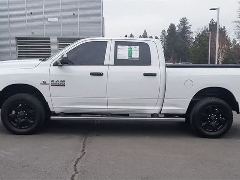 Used 2017 RAM 2500 Tradesman w/ Chrome Appearance Group image 5