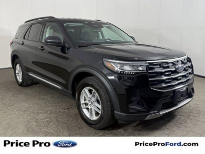 Used 2025 Ford Explorer Active