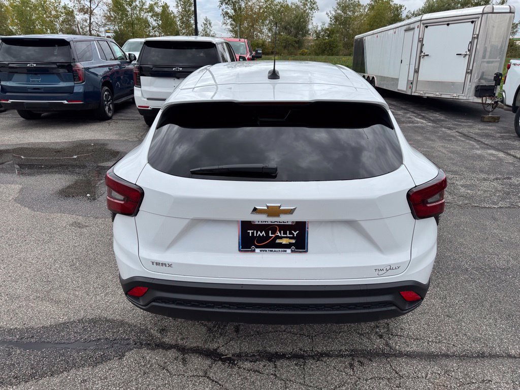 New 2026 Chevrolet Trax LS w/ LS Convenience Package FWD image 6
