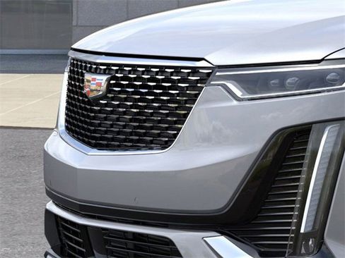 New 2025 Cadillac XT6 Premium Luxury image 13