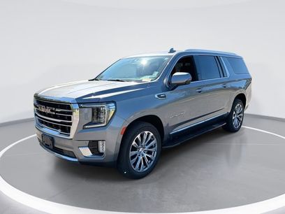 Used 2021 GMC Yukon XL SLT w/ Rear Media and Nav Package