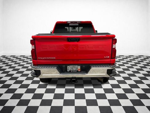 Certified 2021 Chevrolet Silverado 2500 LTZ w/ LTZ Plus Package AWD/4WD image 8
