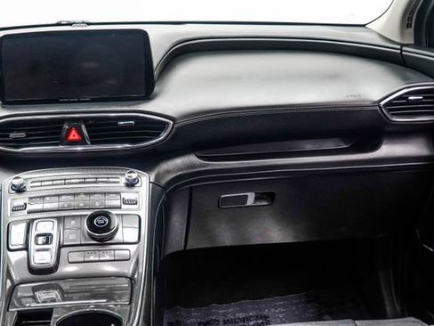 Used 2022 Hyundai Santa Fe SEL w/ Convenience + Premium Package FWD image 17