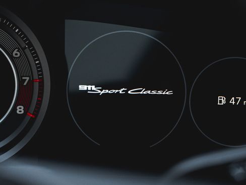 Used 2023 Porsche 911 Sport Classic RWD image 88