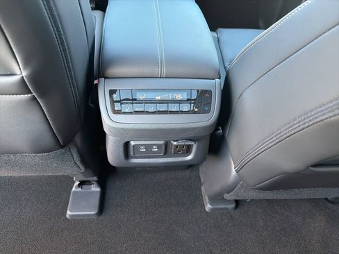 New 2026 Nissan Pathfinder Platinum w/ Cargo Package image 27