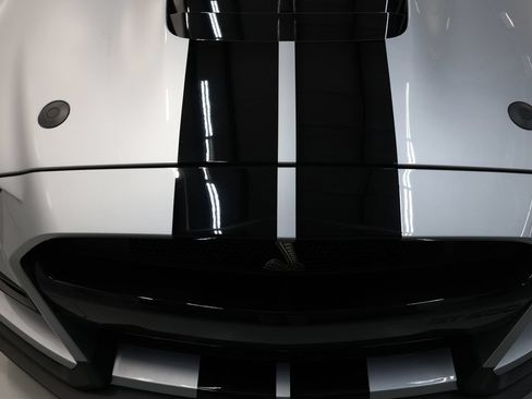 Used 2020 Ford Mustang Shelby GT500 w/ Carbon Fiber Track Pack RWD image 64