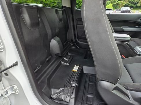 Used 2022 Chevrolet Colorado LT w/ Fleet Safety Package RWD image 22