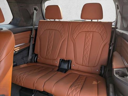 Used 2025 BMW X7 M60i w/ Executive Package AWD/4WD image 21