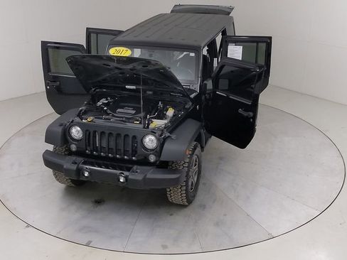 Used 2017 Jeep Wrangler Unlimited Sport image 41